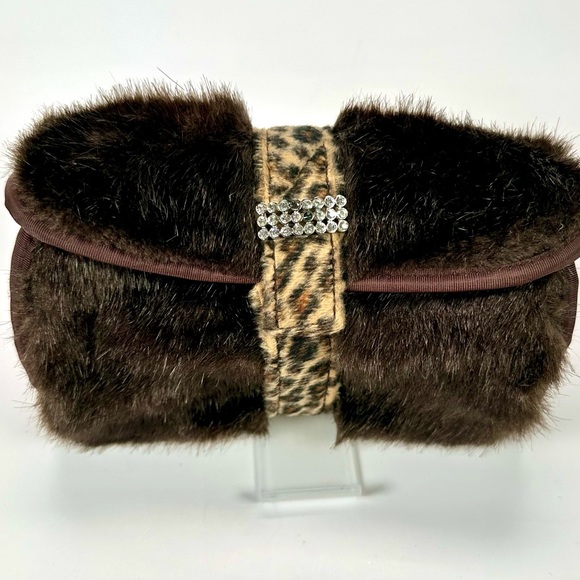 Donna Salyer Handbags - Donna Salyer's Fabulous Fur Amenity Bag
